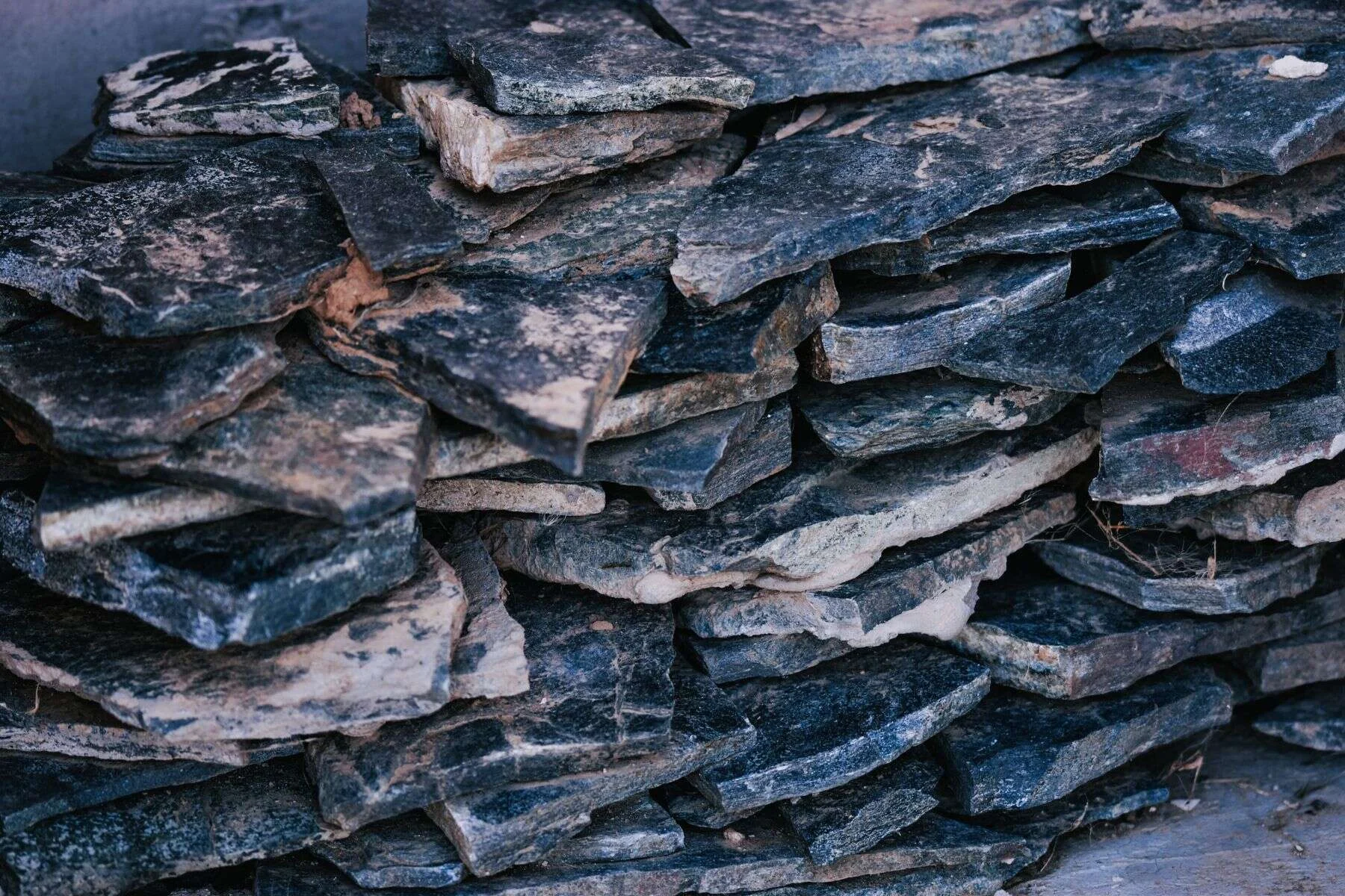 Stack of natural flat slate pieces